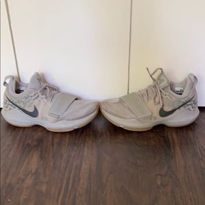 Nike PG 1 Boys 7